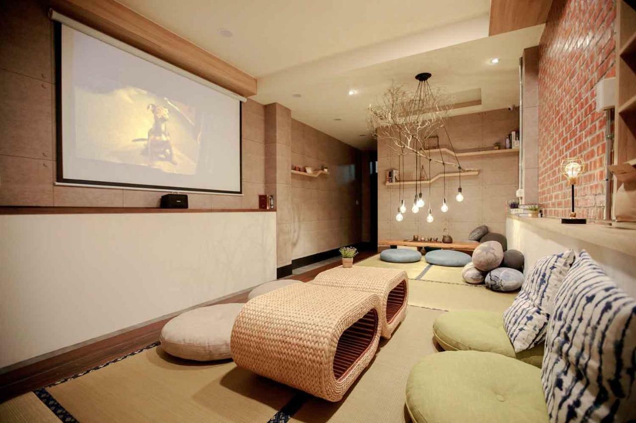 BIRD series B&B&Hostel複合式民宿 台南 外观 照片